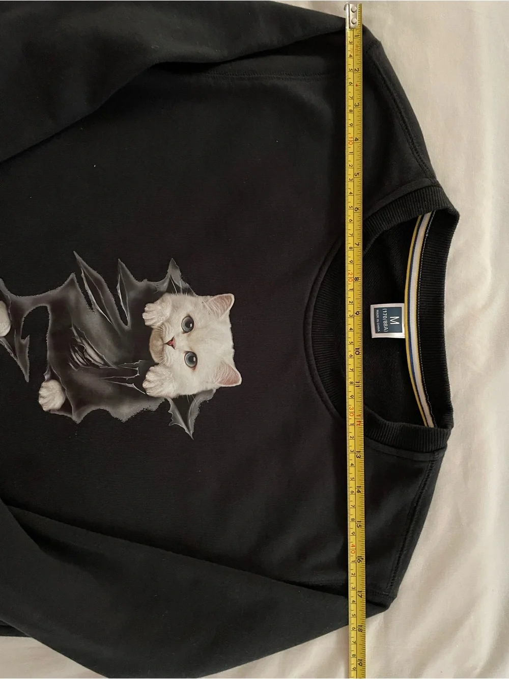 Black Cat Print Crewneck Sweatshirt for Cat Lovers